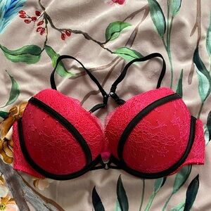 Victoria Secret “Very Sexy Push-Up” 34C Lace Hot Pink Bra